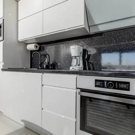Apartament Luksusowy 23 Gardenia Z Widokiem Na Morze Epapartamenty Apartment *