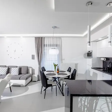 Apartament Luksusowy 23 Gardenia Z Widokiem Na Morze Epapartamenty
