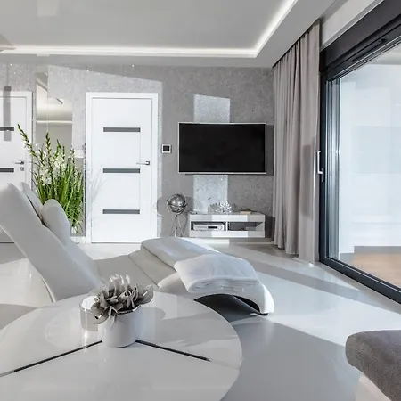 Apartament Luksusowy 23 Gardenia Z Widokiem Na Morze Epapartamenty Apartment