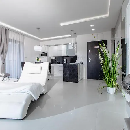 Apartament Luksusowy 23 Gardenia Z Widokiem Na Morze Epapartamenty