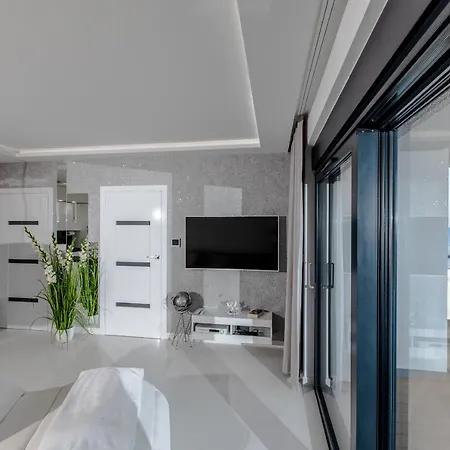 Apartment Apartament Luksusowy 23 Gardenia Z Widokiem Na Morze Epapartamenty