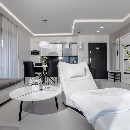 Apartament Luksusowy 23 Gardenia Z Widokiem Na Morze Epapartamenty *