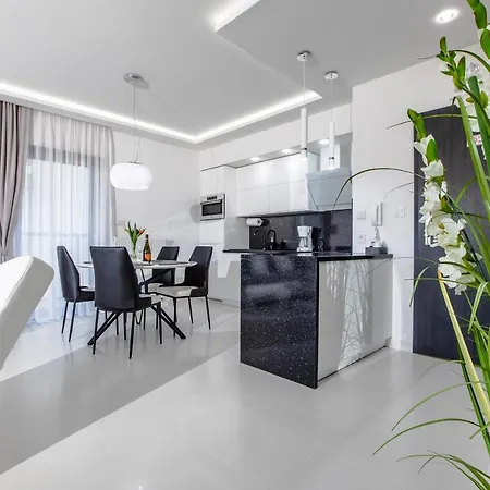 Apartament Luksusowy 23 Gardenia Z Widokiem Na Morze Epapartamenty *